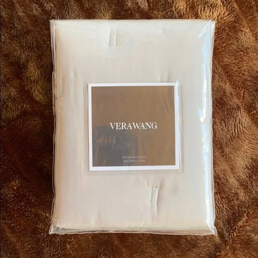 Vera Wang Luster Gray 100% Cotton Standard‎ Sham